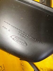 PRZEŁĄCZNIK PANEL SZYB PRZÓD PRAWY FORD ESCAPE MK3 III USA LIFT
