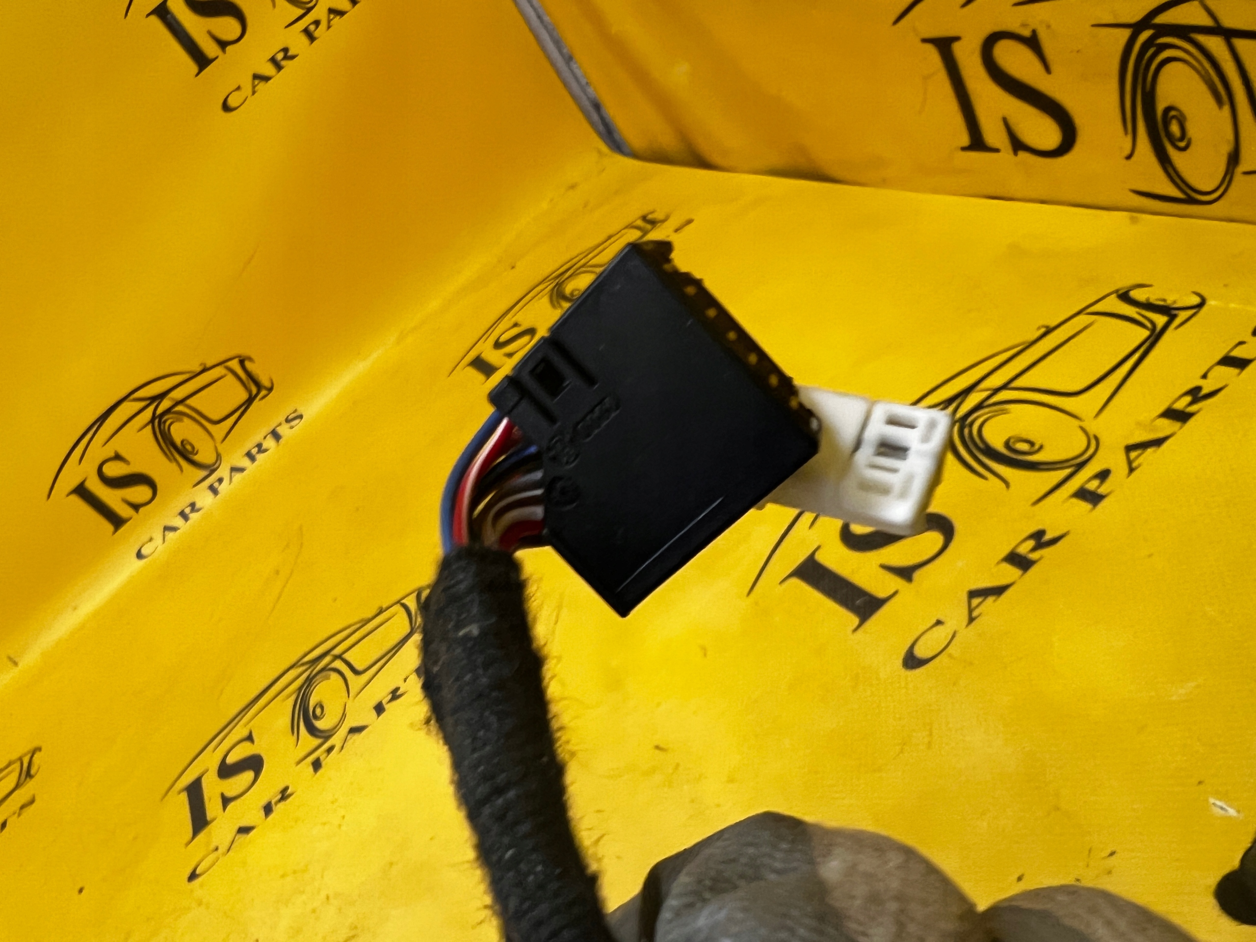 LUSTERKO ZEWNĘTRZNE PRAWE 15 13+2 PIN ASYSTENT PORSCHE MACAN 95B L041 USA