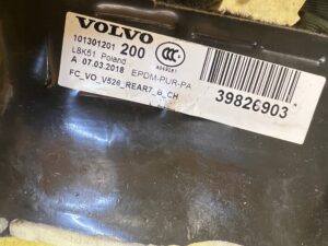 WYKŁADZINA DYWAN PODŁOGA TYŁ 3 RZĄD VOLVO XC90 II 7 OSÓB