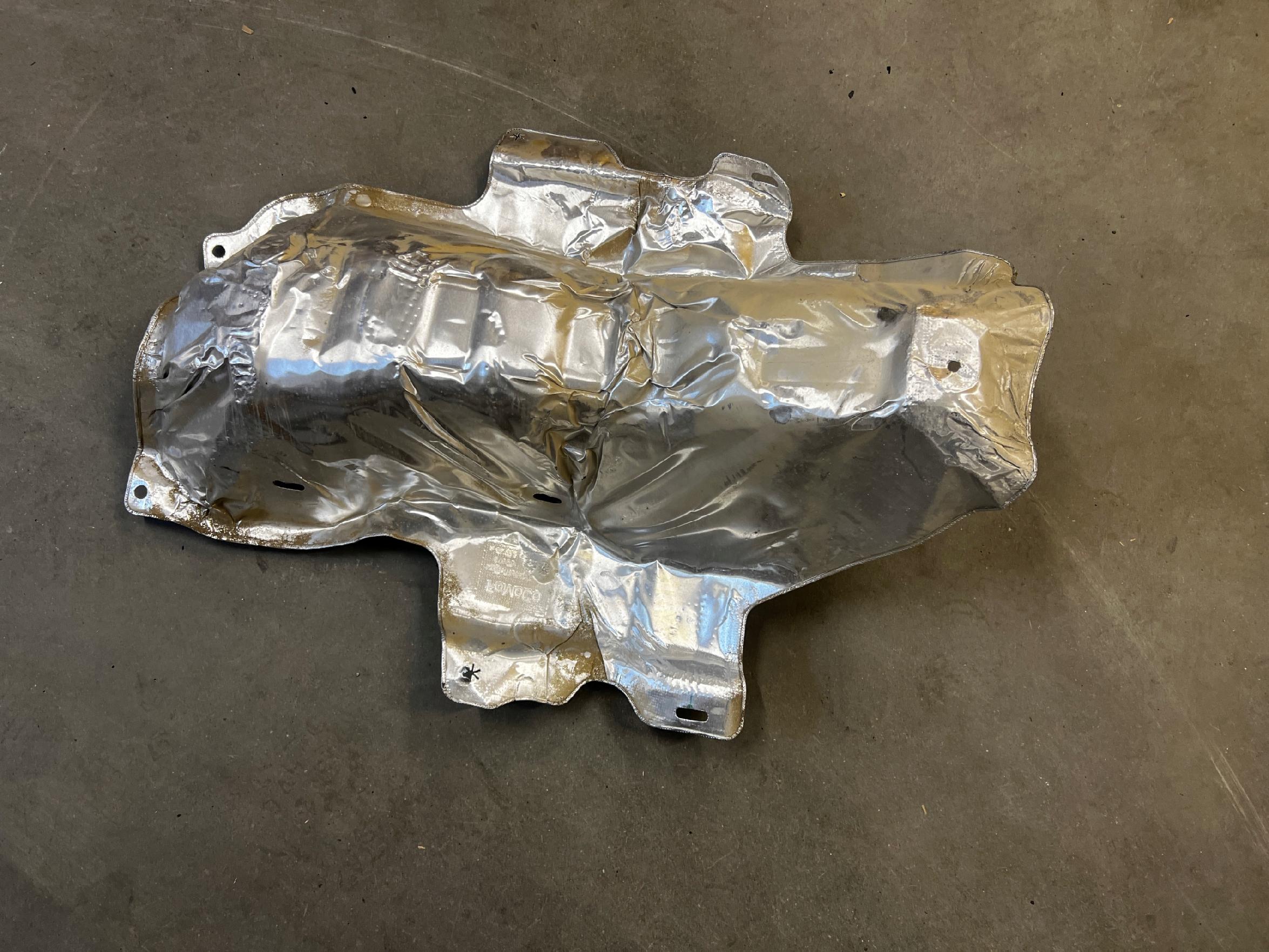 BLACHA OSŁONA TERMICZNA FORD KUGA MK3 LIFT 2.5 HYBRID