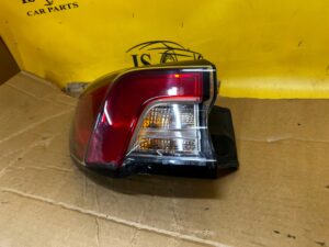 KOMPLET LAMPY LAMPA TYŁ TYLNE LEWA PRAWA FORD KUGA MK3