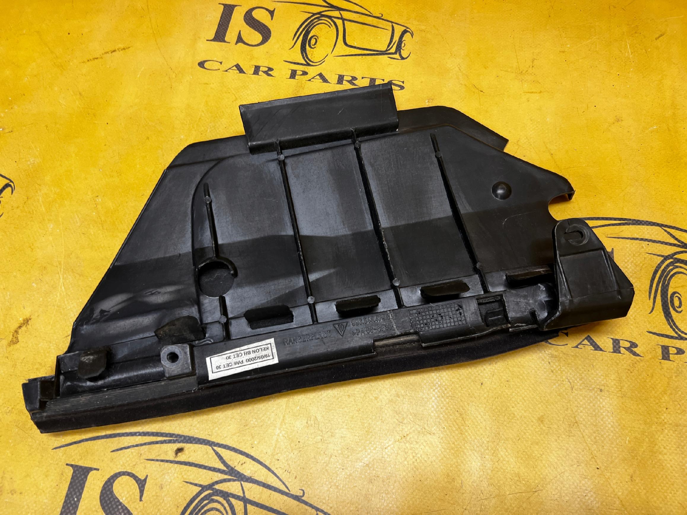 OSŁONA OBUDOWA DACHU SZYBY TYŁ LEWY PORSCHE CARRERA 911 996 CABRIO