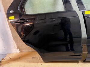 DRZWI PRAWA STRONA PRAWY TYŁ LAND ROVER DISCOVERY V L462 2017R