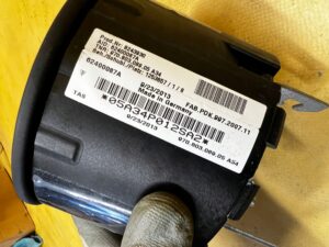 DESKA KONSOLA CZARNA SKÓRA 2 X AIRBAG PORSCHE PANAMERA 970 I LIFT LHD