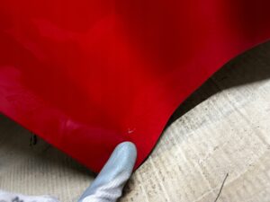 MASKA POKRYWA SILNIKA FORD BRONCO 21- RACE RED