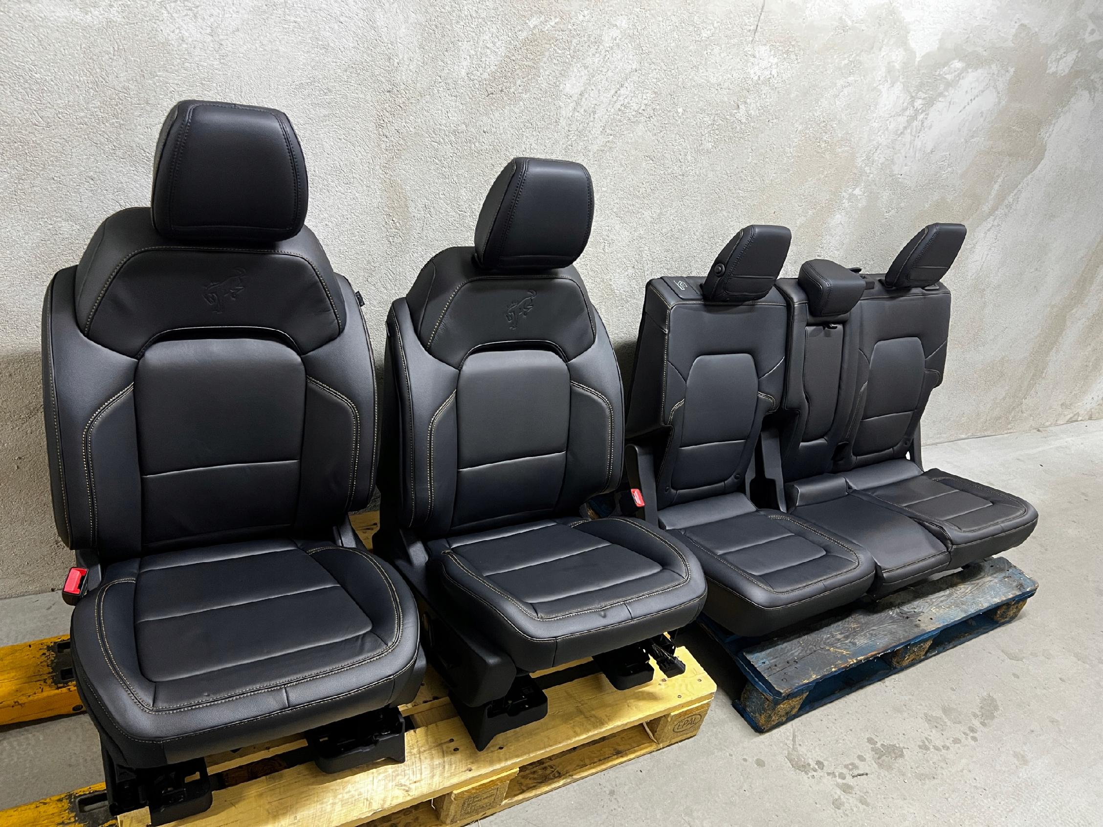 KOMPLET FOTELE KANAPA PRZÓD TYŁ SKÓRA ELEKTRYCZNE FORD BRONCO 21- LHD
