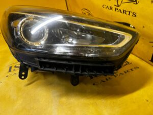 REFLEKTOR LAMPA PRZÓD PRAWY XENON HYUNDAI I40 LIFT EUROPA