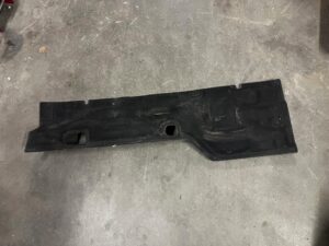 OSŁONA WYGŁUSZENIE WYKŁADZINA ŚCIANY GRODZIOWEJ FORD FUSION LIFT USA