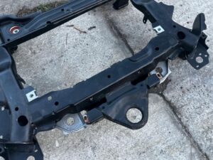 SANKI WÓZEK ZAWIESZENIE PRZÓD LAND ROVER DISCOVERY V L462
