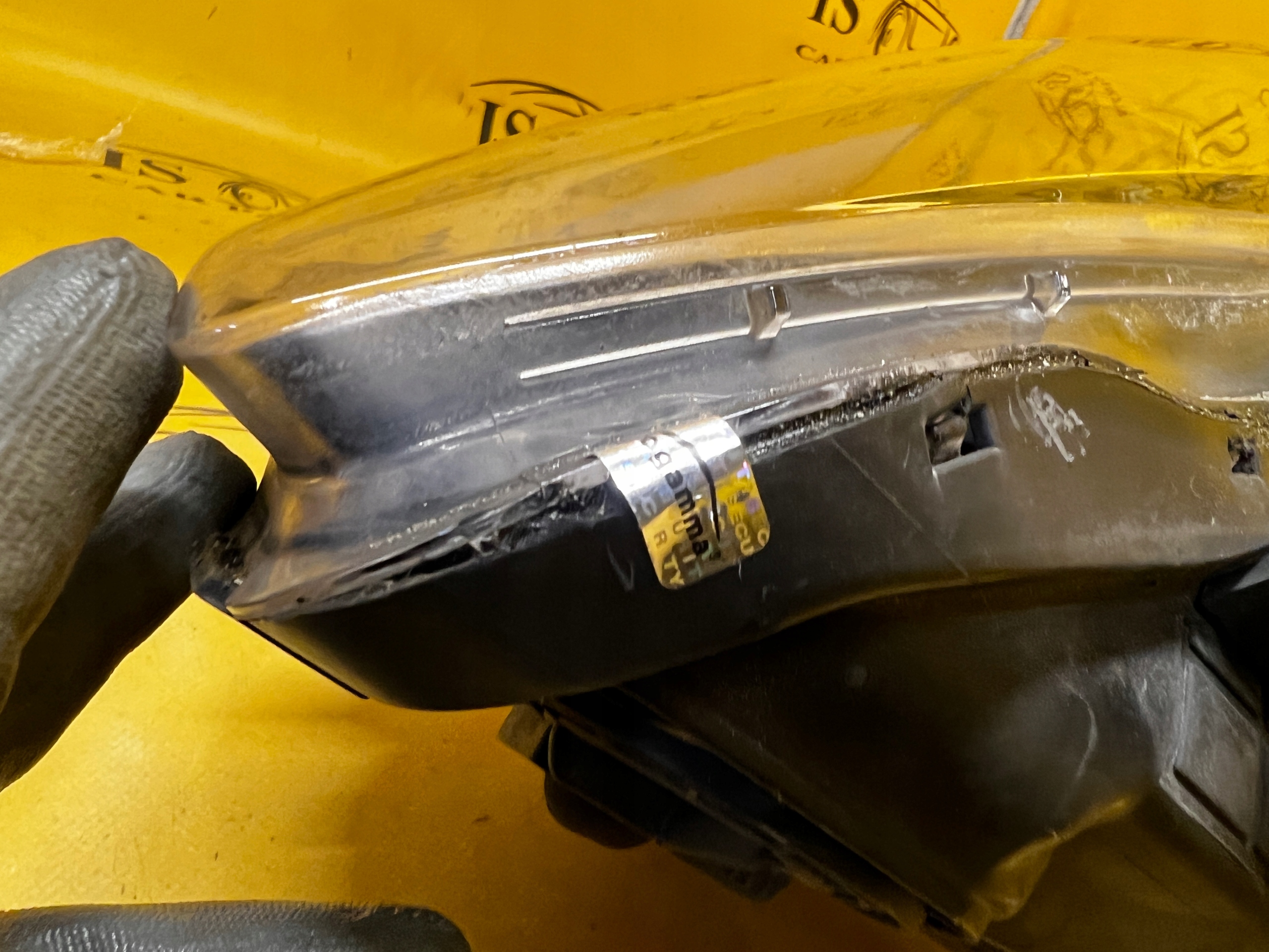 REFLEKTOR LAMPA PRZÓD PRAWY XENON HYUNDAI I40 LIFT EUROPA