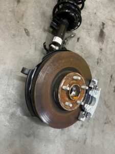 ZWROTNICA AMORTYZATOR PRZÓD PRAWY FORD KUGA MK3 LIFT 2.5 HYBRID PHEV