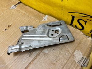 UCHWYT MOCOWANIE WSPORNIK BLACHA FORD KUGA MK3 LIFT 2.5 HYBRID