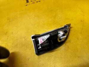 KOMPLET LISTWA DEKOR KONSOLI DESKI SZCZOTKOWANE ALUMINIUM LED VOLVO XC90 II