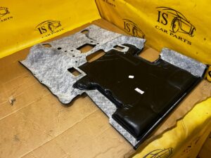 DYWAN PODŁOGA WYKŁADZINA WNĘTRZA TYŁ LEWY MERCEDES G W463 LIFT