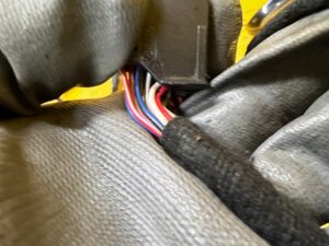 LUSTERKO ZEWNĘTRZNE LEWE 15 13+2 PIN ASYSTENT PORSCHE MACAN 95B L041 USA