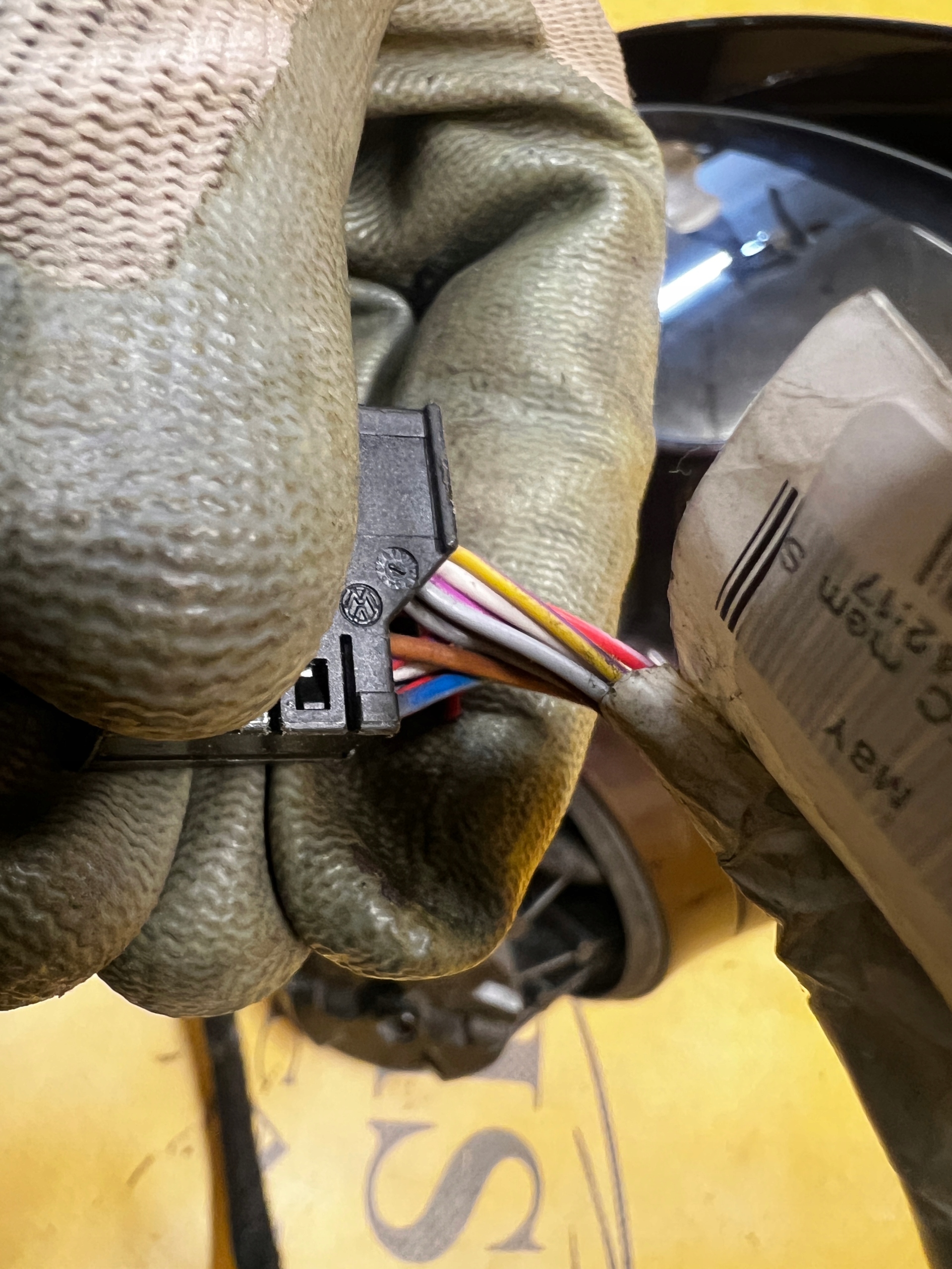 LUSTERKO LEWE 16 14+2 PIN ASYSTENT PORSCHE PANAMERA 970 I M8Y EU
