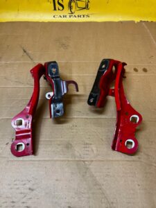 KOMPLET ZAWIASY MASKI POKRYWY SILNIKA FORD BRONCO 21- RACE RED