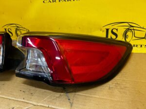 KOMPLET LAMPY LAMPA TYŁ TYLNE LEWA PRAWA FORD KUGA MK3