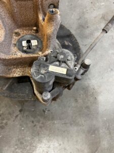 ZWROTNICA WAHACZ TYŁ PRAWY FORD ESCAPE MK3 III LIFT 1.5 EB 2WD FWD
