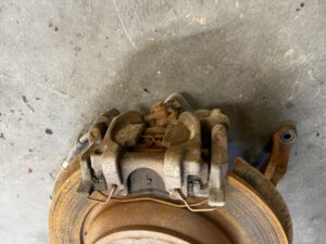 ZWROTNICA WAHACZ TYŁ LEWY FORD ESCAPE MK3 III LIFT 1.5 EB 2WD FWD