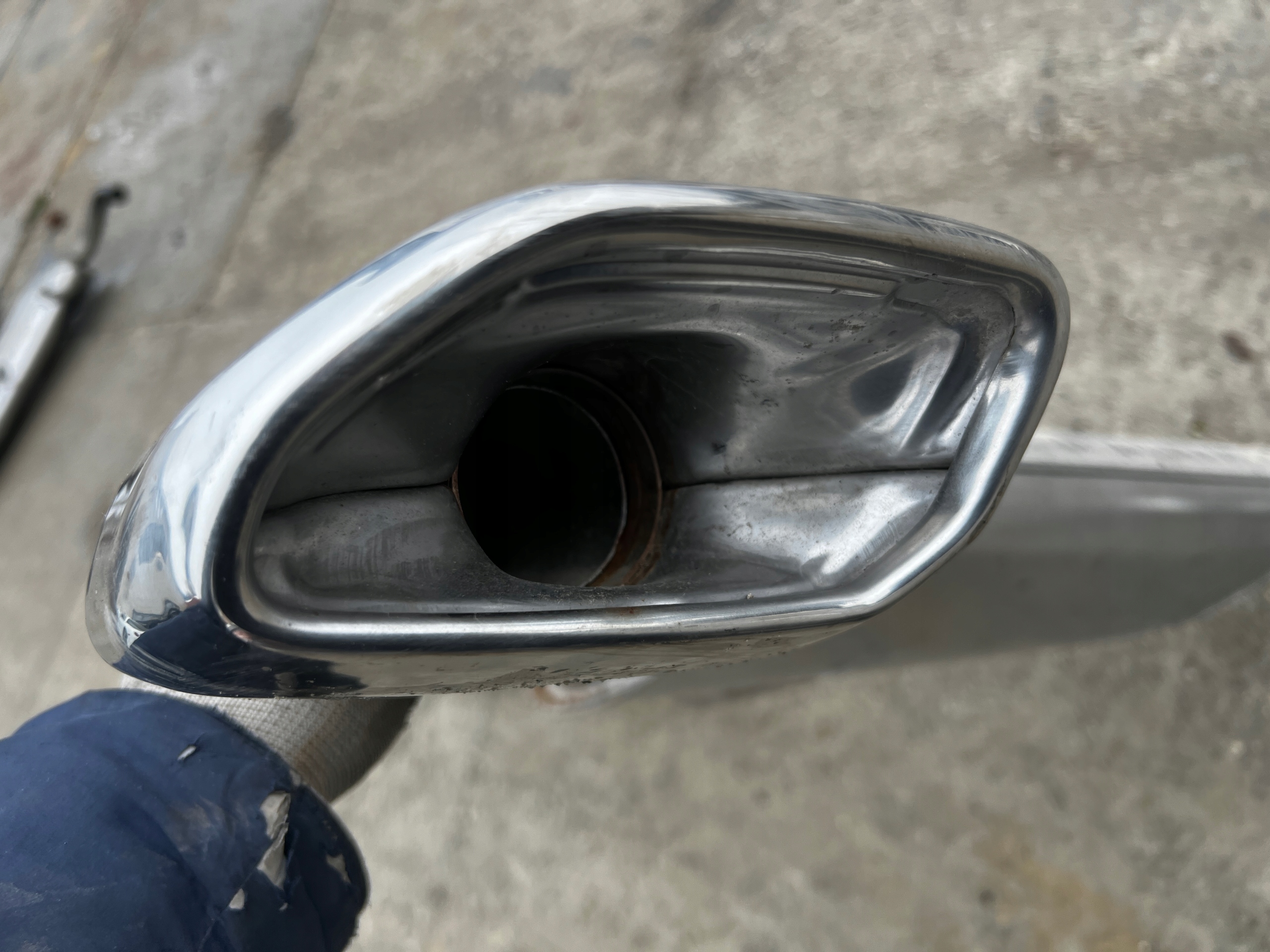 KOMPLET WYDECH RURA WYDECHOWA TŁUMIK FORD KUGA MK3 LIFT 2.5 HYBRID AWD