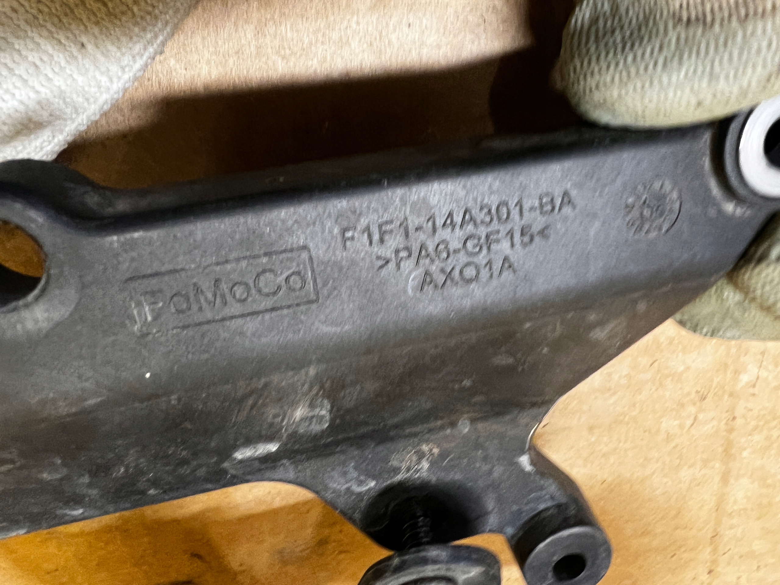 ZAWÓR RURA RURKA PRZEWÓD WĄŻ WODY FORD ESCAPE MK3 III 1.5 EB