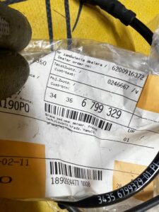 CZUJNIK KLOCKÓW HAMULCOWYCH PRZÓD LEWY BMW I3 I01 NOWY OEM