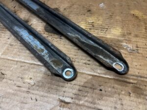 2 X WZMOCNIENIE MOCOWANIE WSPORNIK SANEK PRZÓD PORSCHE CARRERA 911 996
