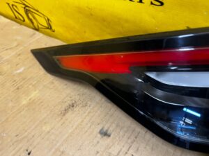 LAMPA TYŁ TYLNA LEWY LEWA LED LAND ROVER DISCOVERY V L462 EU
