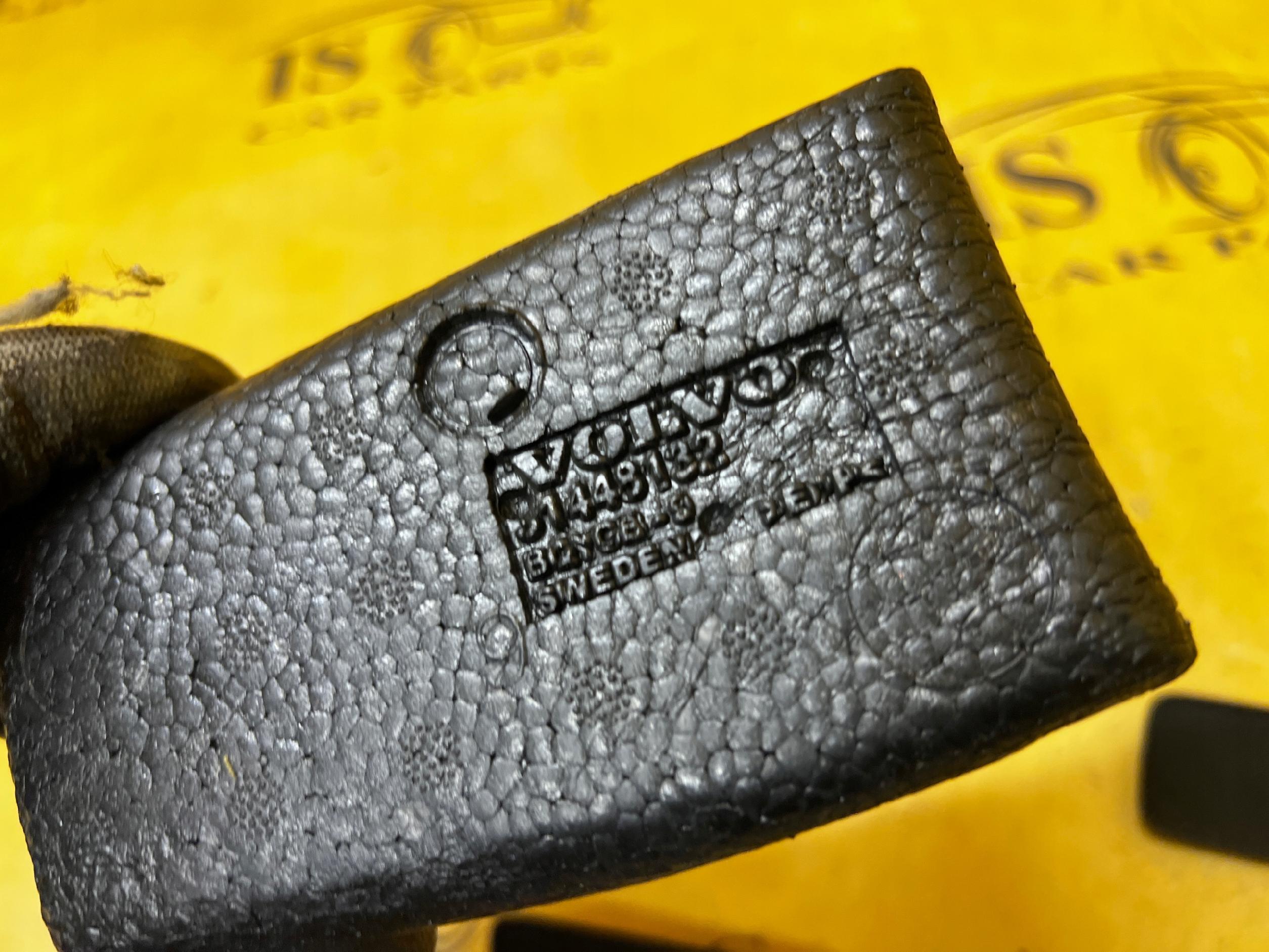 OSŁONA PIANKA STYROPIAN ABSORBER ZDERZAKA PRZÓD VOLVO XC90 II