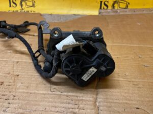 ZACISK HAMULCOWY ELEKTRYCZNY TYŁ LEWY FORD FUSION LIFT USA 2.0 ECOBOOST