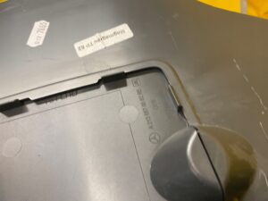 OSŁONA ZAŚLEPKA PROGU PRAWA MERCEDES CLS W257