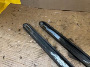 2 X WZMOCNIENIE MOCOWANIE WSPORNIK SANEK PRZÓD PORSCHE CARRERA 911 996