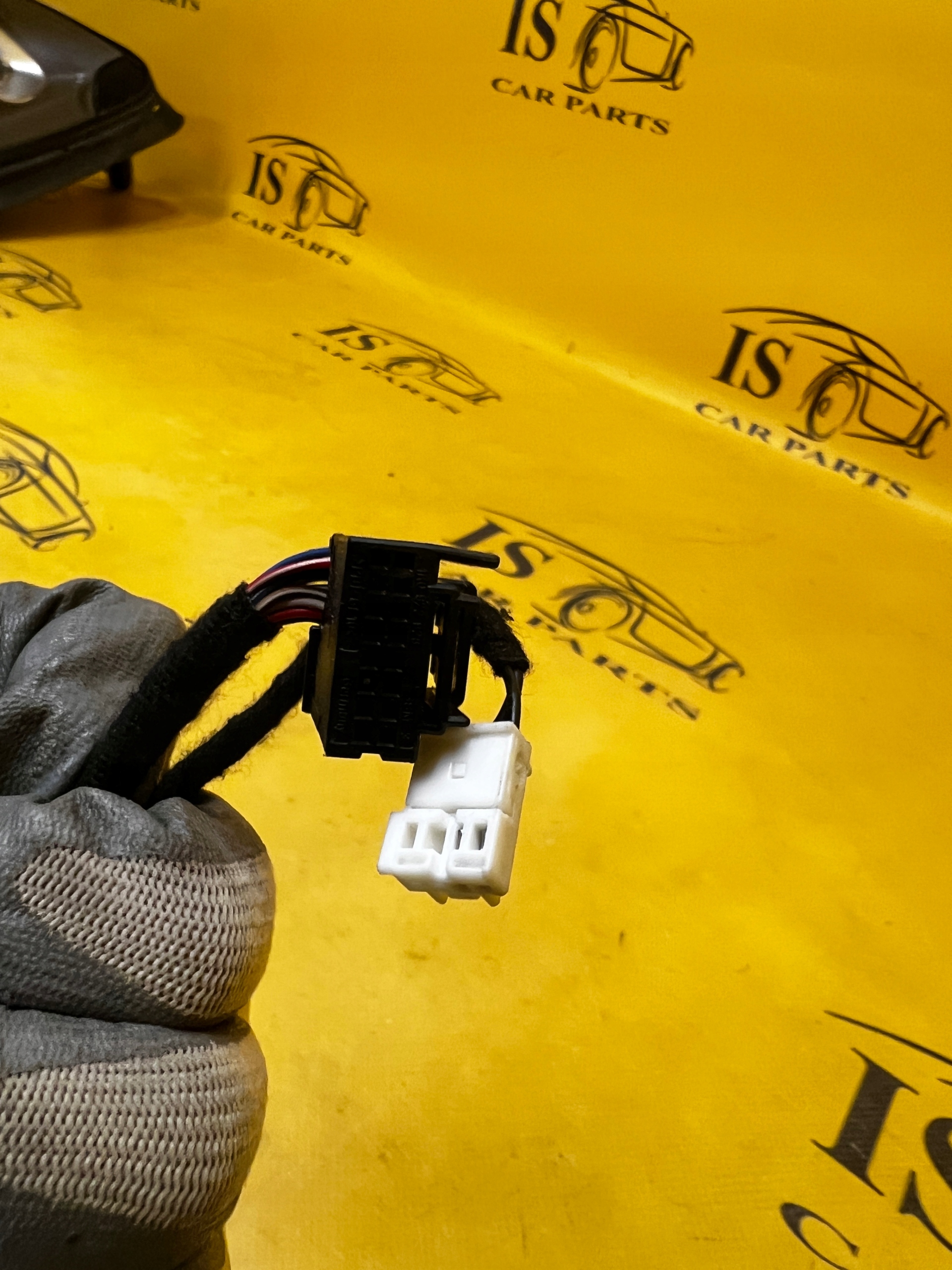 LUSTERKO ZEWNĘTRZNE PRAWE 15 13+2 PIN ASYSTENT PORSCHE MACAN 95B L041 USA