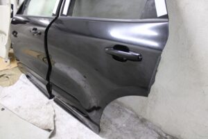 DRZWI LEWY TYŁ FORD KUGA MK3 LIFT ST-LINE AGATE BLACK 2024R
