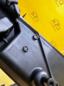 LUSTERKO ZEWNĘTRZNE LEWE 8PIN 8 PIN CZARNE LAND ROVER DISCOVERY V L462 EU