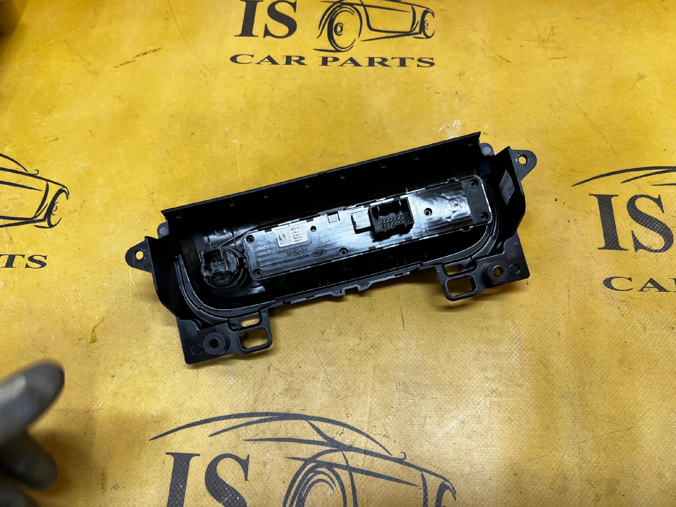 PANEL PRZEŁĄCZNIK KLIMATYZACJI FORD KUGA MK3 LIFT