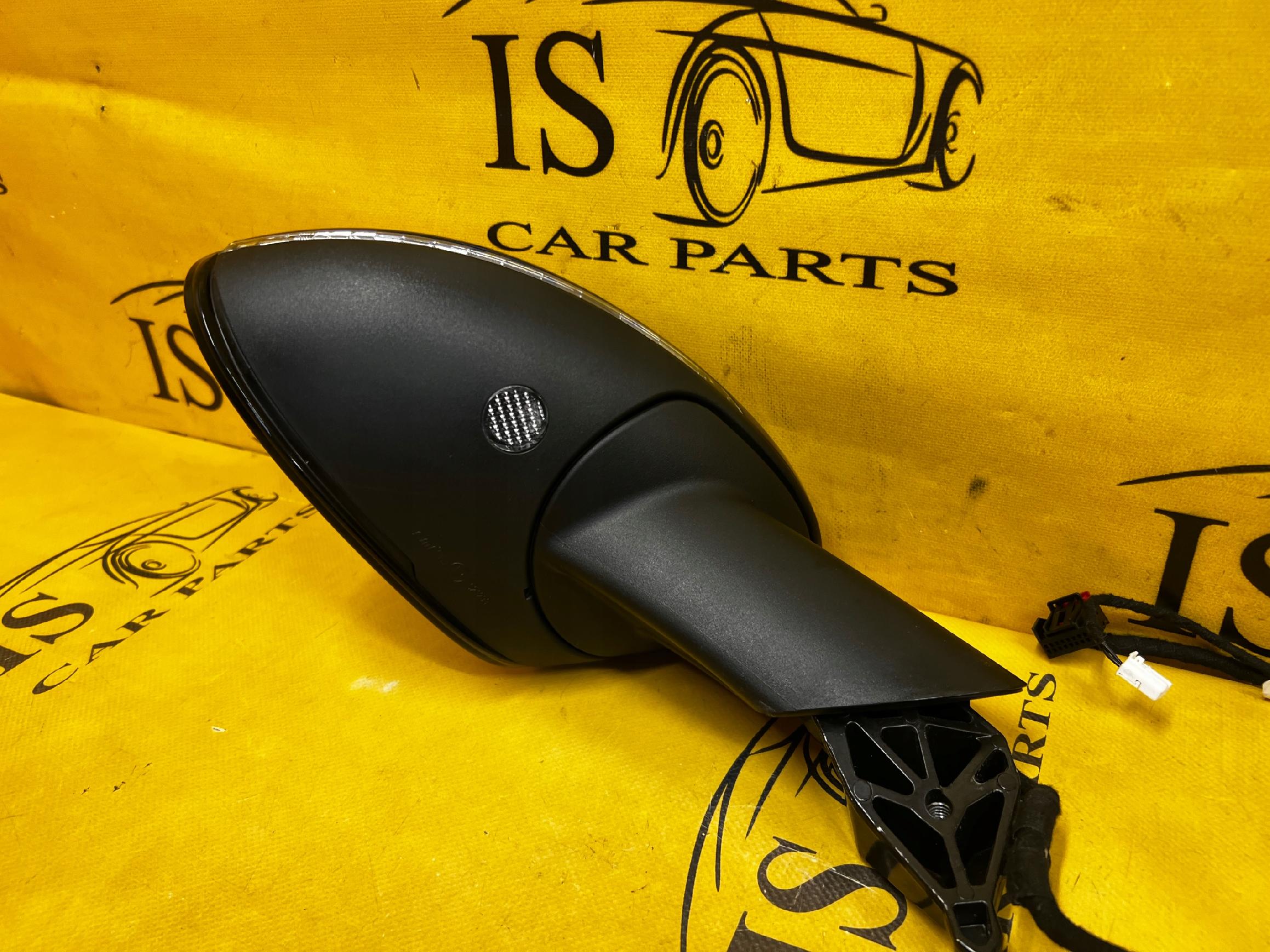 LUSTERKO ZEWNĘTRZNE PRAWE 15 13+2 PIN ASYSTENT PORSCHE MACAN 95B L041 USA