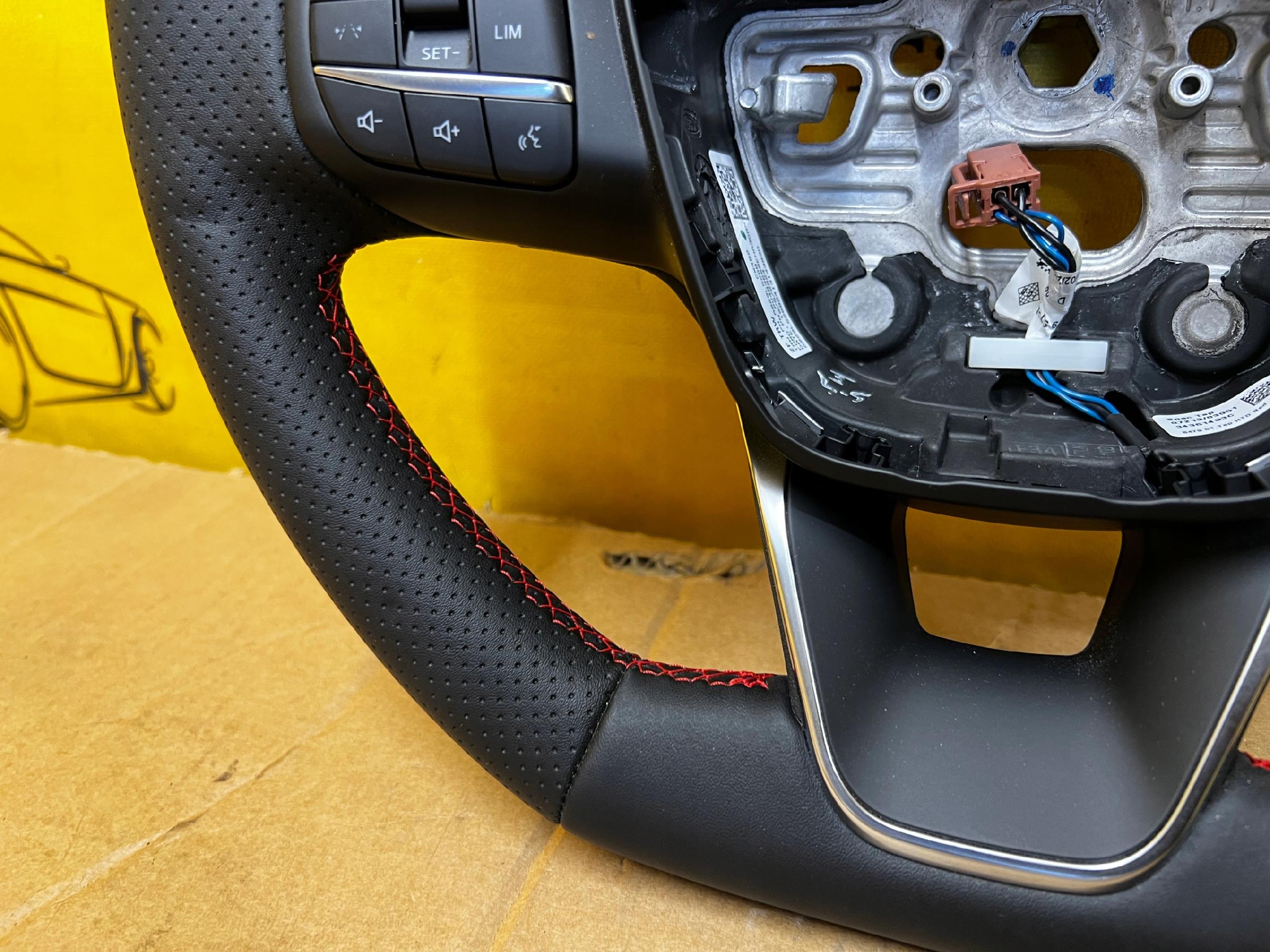 NOWA KIEROWNICA SKÓRA MULTIFUNKCJA FORD KUGA MK3 LIFT ST-LINE