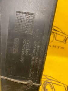 WYGŁUSZENIE OSŁONA BŁOTNIKA PRZÓD PRAWY MERCEDES CLS W257
