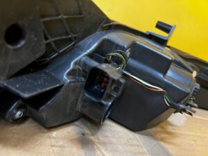 LAMPA TYLNA TYŁ PRAWA PRAWY JAGUAR F-TYPE X152 USA
