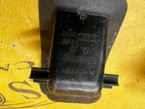 4 X ZAŚLEPKA OSŁONA MASKOWNICA ISOFIX KANAPY TYŁ AUDI A4 B9 8W