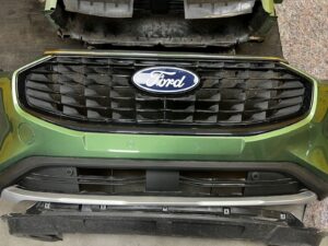 ZDERZAK LAMPY MASKA BŁOTNIKI FORD KUGA MK3 LIFT TITAN 1.5 EB BURSTING GREEN