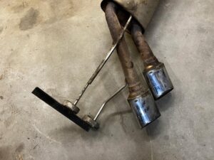 WYDECH RURA WYDECHOWA TŁUMIK KATALIZATOR LEWY MERCEDES G63 AMG W463 LIFT