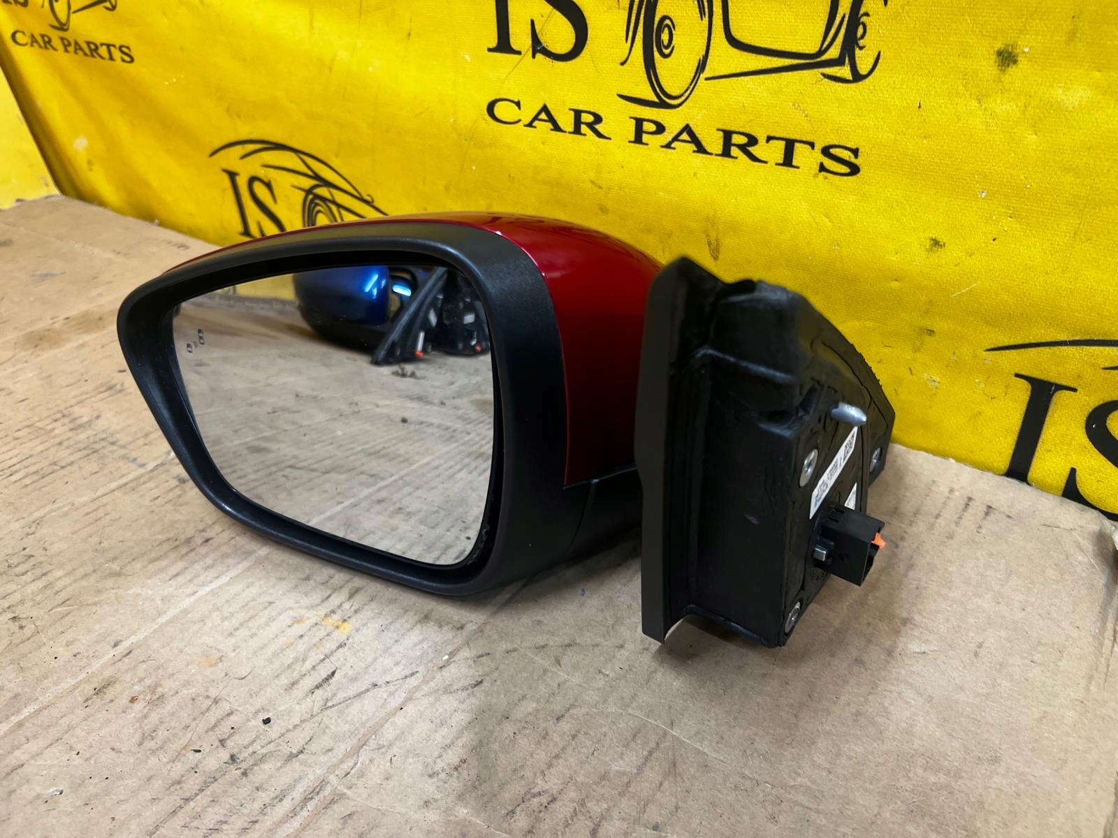 LUSTERKO LEWE 11 PIN ASYSTENT FORD KUGA MK3 EU ST-LINE LUCID RED