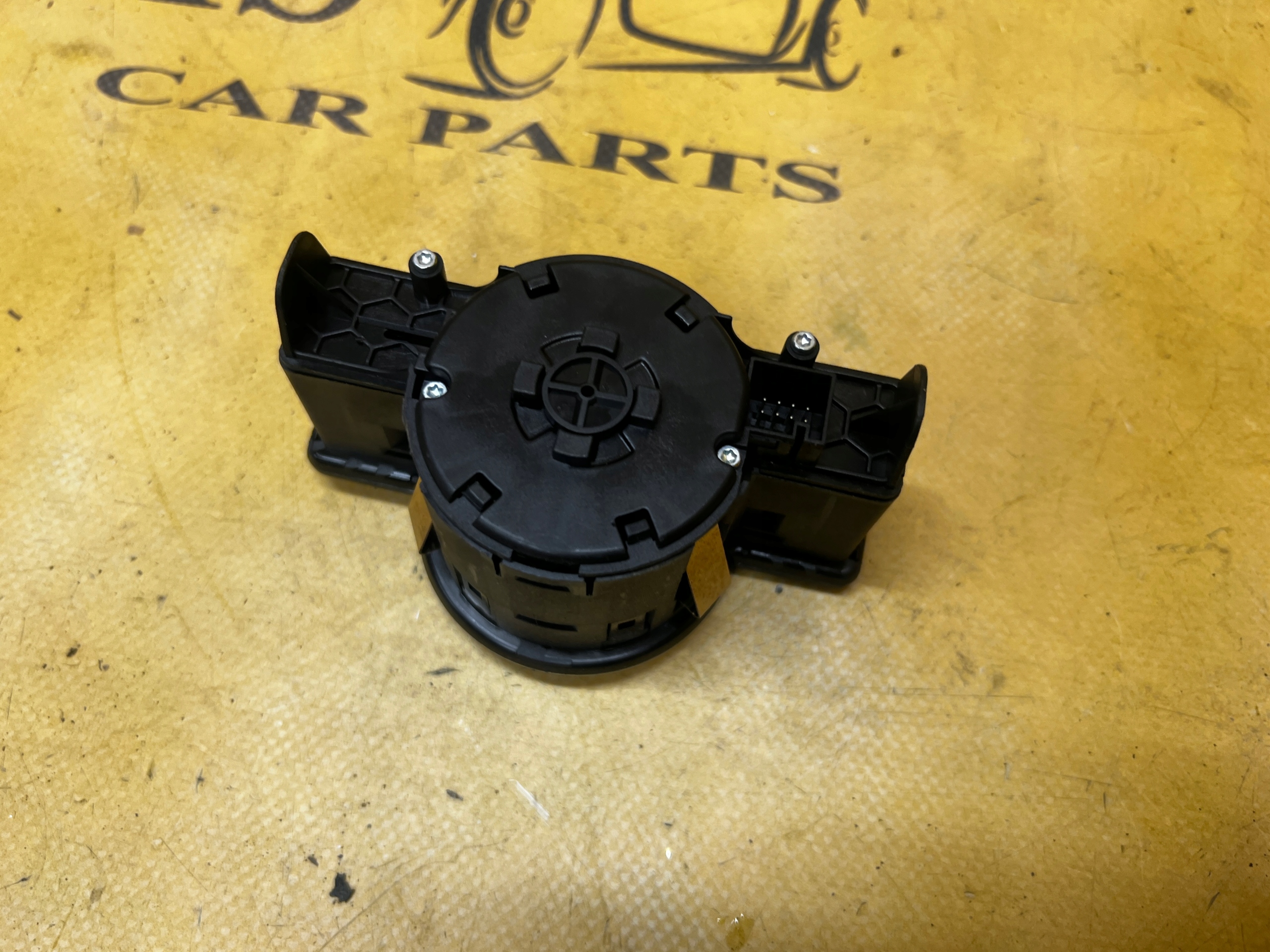 WŁĄCZNIK PRZEŁĄCZNIK PANEL OBSŁUGI ŚWIATEŁ MERCEDES G W463 LIFT