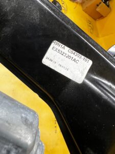 MECHANIZM PODNOŚNIK SZYBY LEWY LEWYCH JAGUAR F-TYPE X152