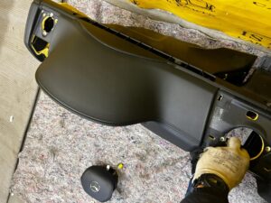 DESKA KOKPIT SKÓRA PASY PODUSZKI AIRBAG MERCEDES G63 AMG W463 LIFT LHD