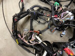 WIĄZKA INSTALACJA OKABLOWANIE WNĘTRZA KABINY DACIA SANDERO III 1.0 SCE