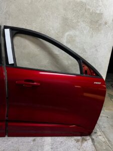 DRZWI PRAWA STRONA PRAWY PRZÓD TYŁ FORD KUGA MK3 ST-LINE LUCID RED